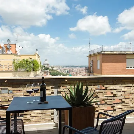 Rome As You Feel - Vatican Terrace Apartments With View-3